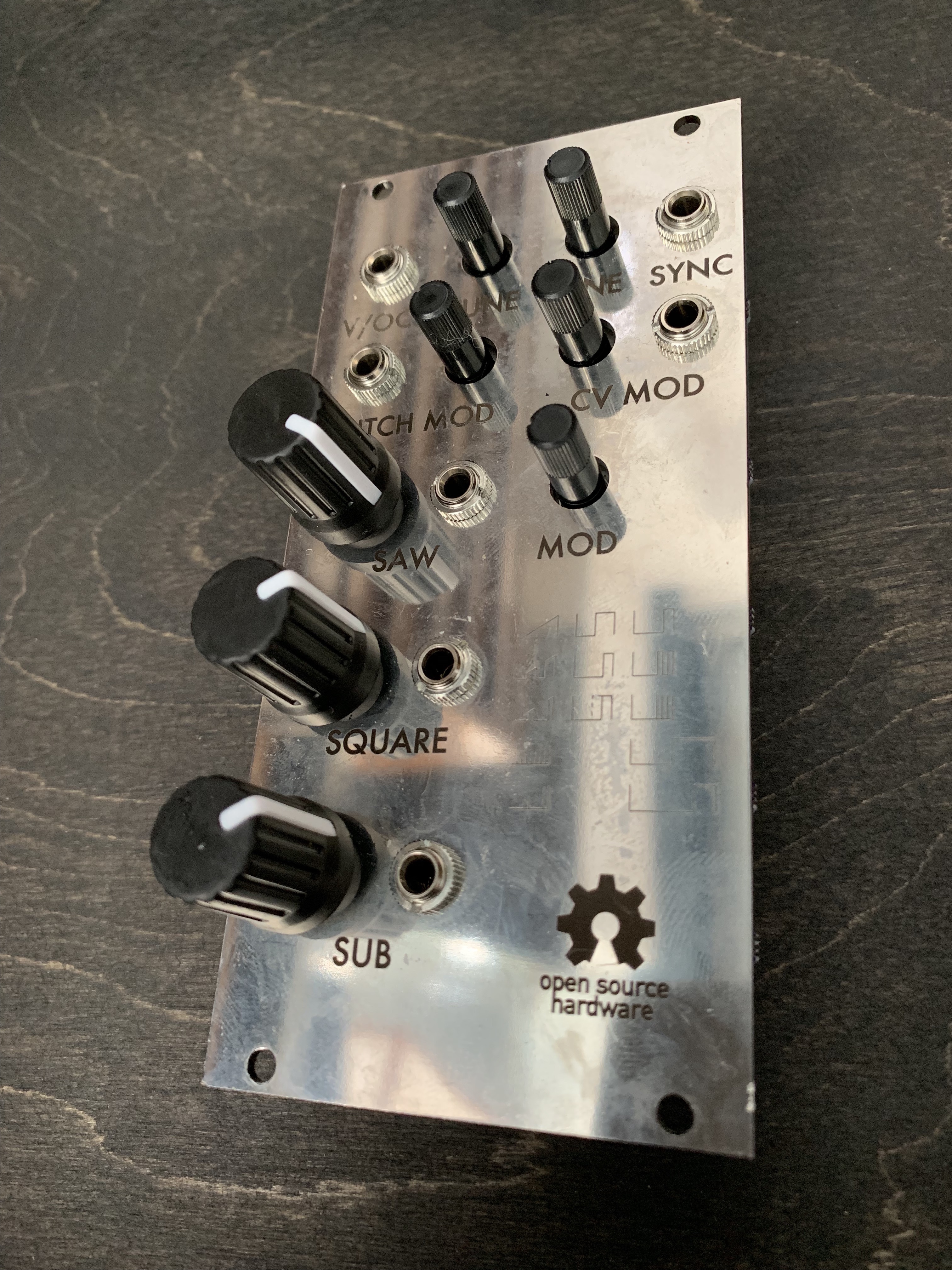 Eurorack Digital Oscillator